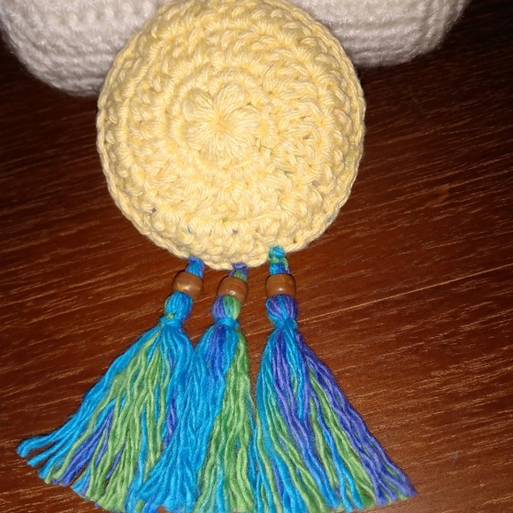 NEW Dream Catcher Crochet Keychain Ornament Purse Tag HANDCRAFTED - Picture 5 of 8